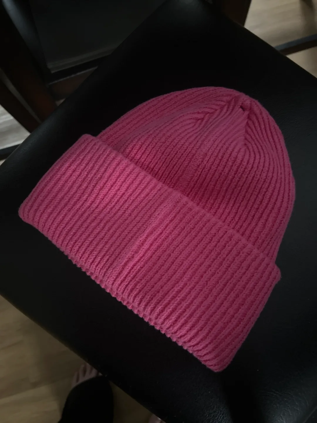 H&M FREE Pink Beanie #freecycle image indicator(2)