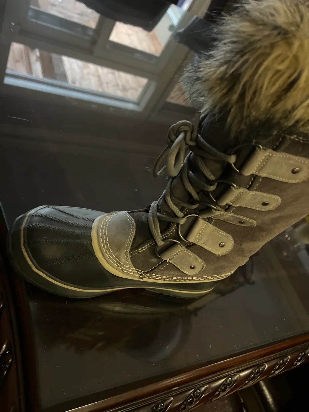 Sorel Women's Winter Boots image indicator(2)