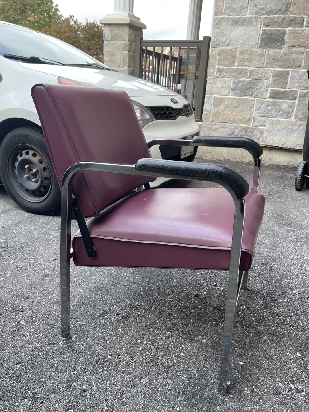 Vintage Mid-Century Modern Reclining Chair - photo 2