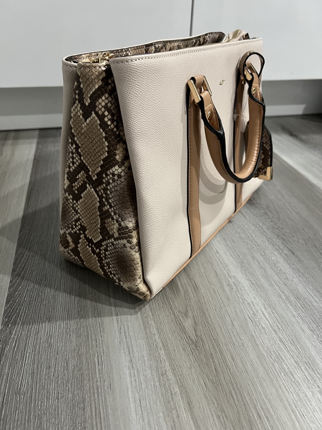 ALDO Snakeskin Tote Bag - photo 2