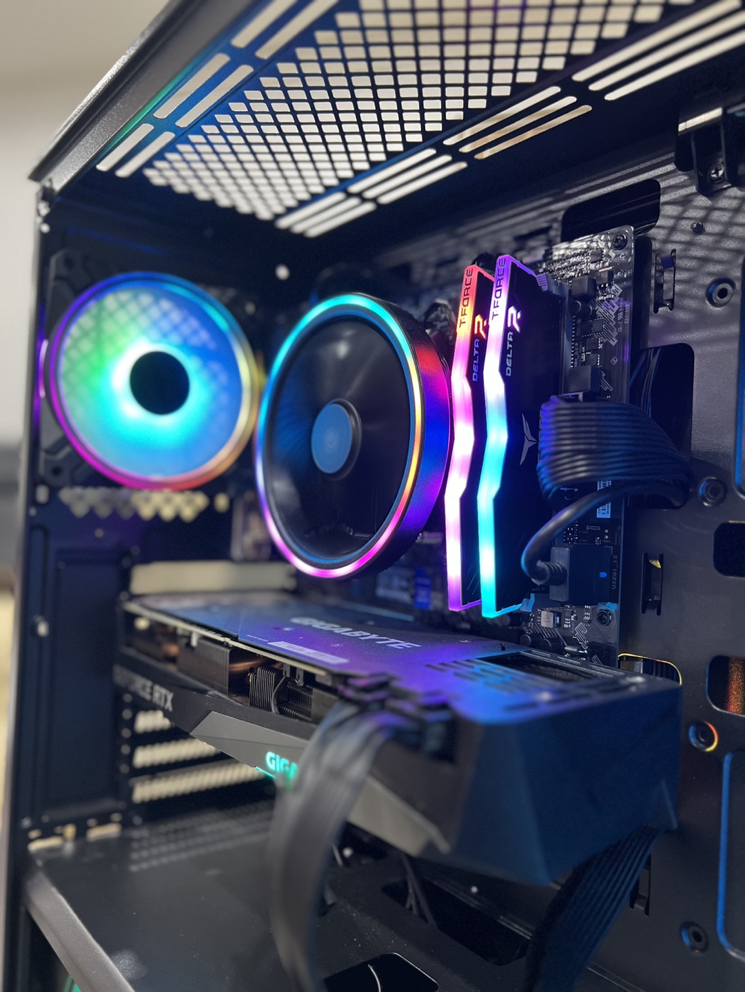 GAMING PC | R5 5600X | RTX 3070 - photo 3