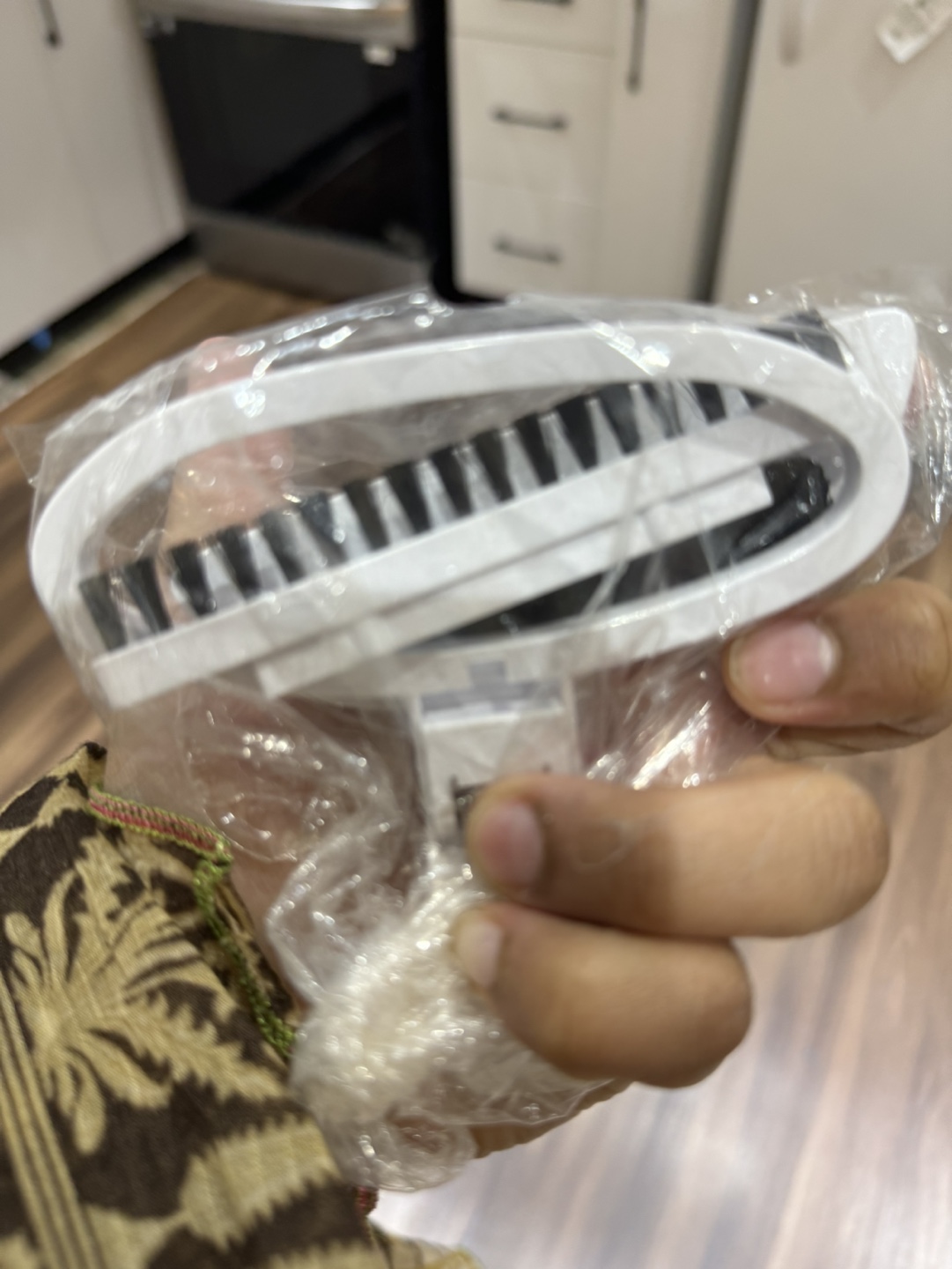 Home Touch PerfectSteam Portable Garment Steamer - photo 4