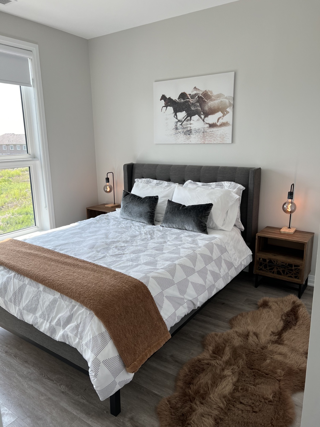 2 Nightstands with Drawer and Shelf - photo 3