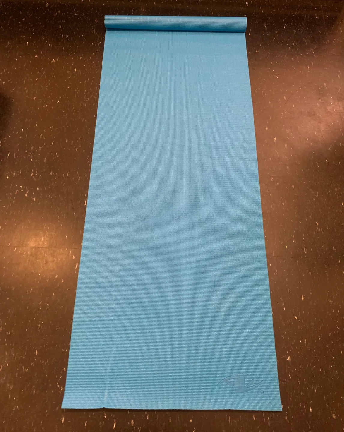 Beautiful Like NEW Yoga Mat/Exercise Mat (Buy 1 Get 1 FREE) image indicator(3)