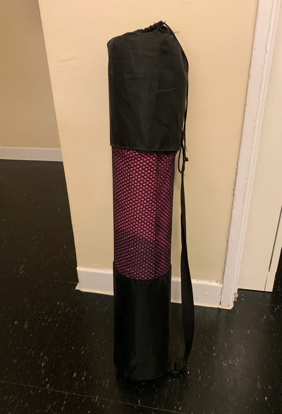 Beautiful Like NEW Yoga Mat/Exercise Mat (Buy 1 Get 1 FREE) image indicator(2)