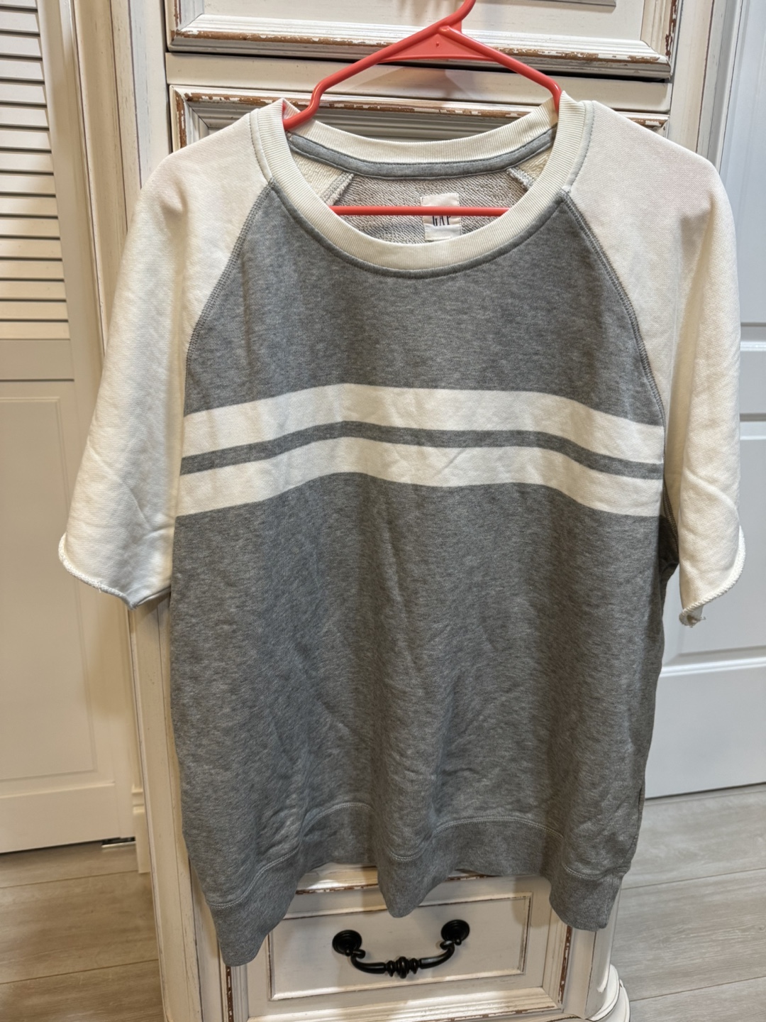 Gap Short Sleeve Crewneck Sweatshirt