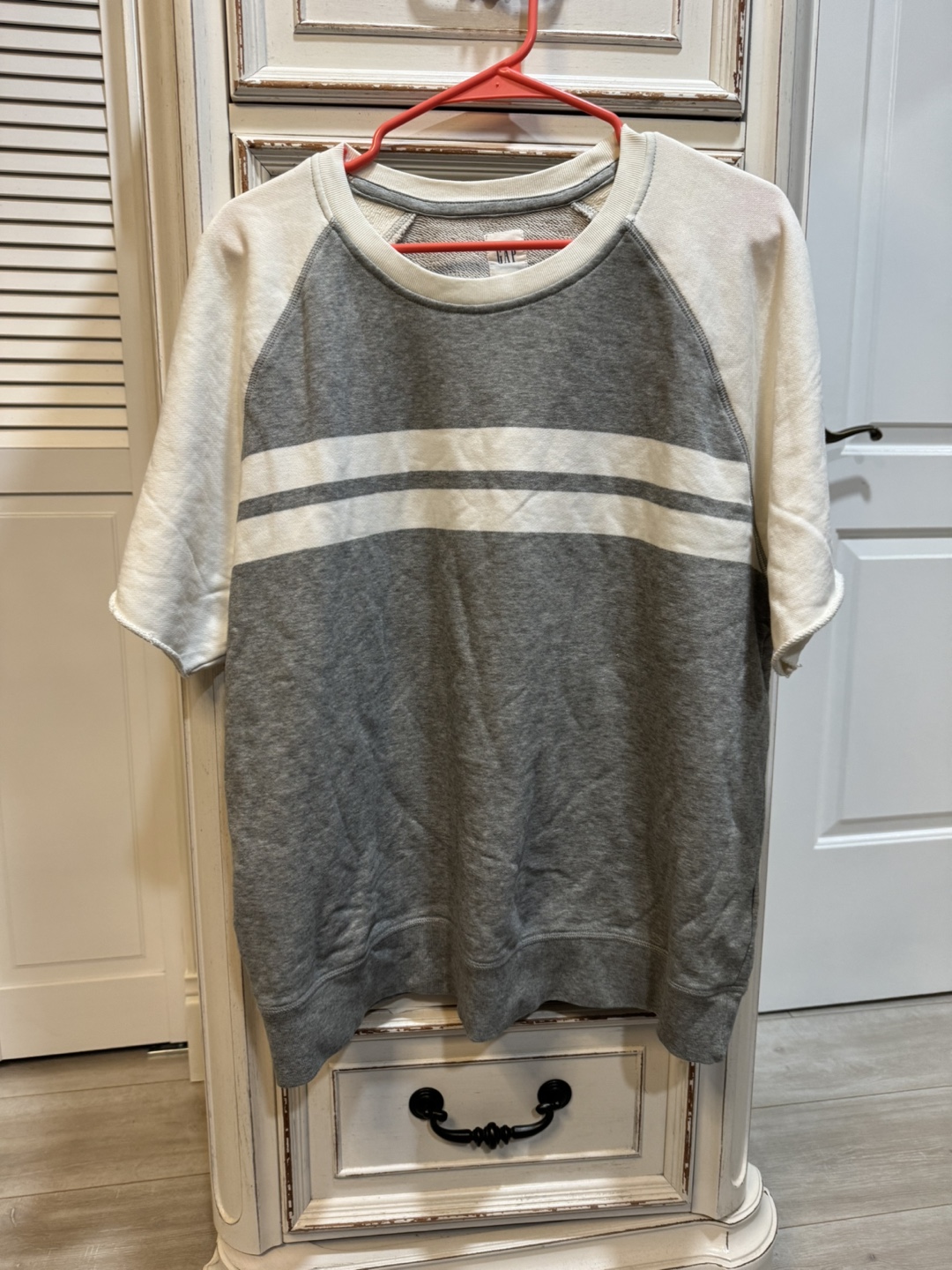 Gap Short Sleeve Crewneck Sweatshirt - photo 2