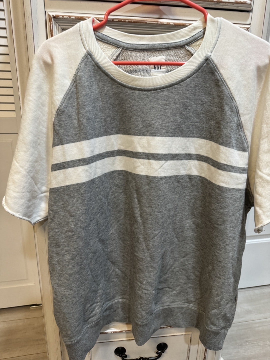 Gap Short Sleeve Crewneck Sweatshirt - photo 4