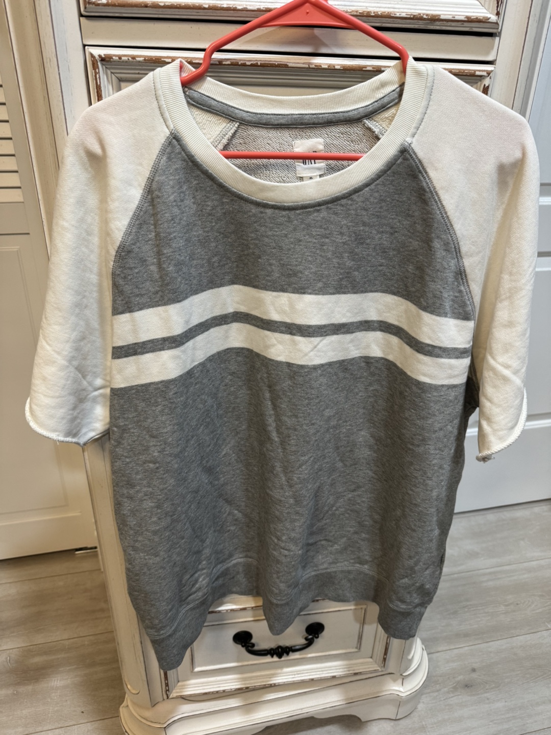 Gap Short Sleeve Crewneck Sweatshirt - photo 3