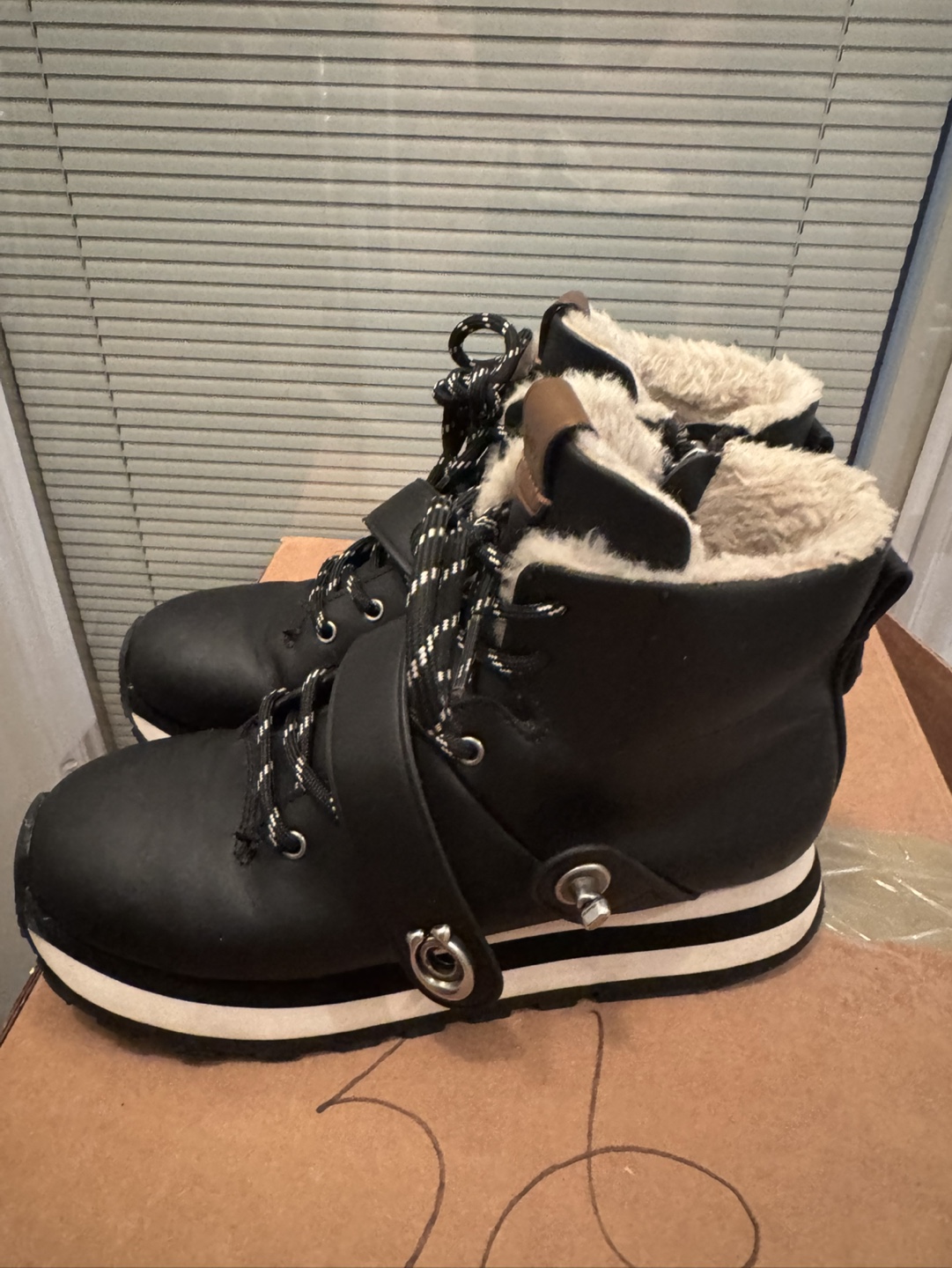 Coach Black Winter Boots - photo 2