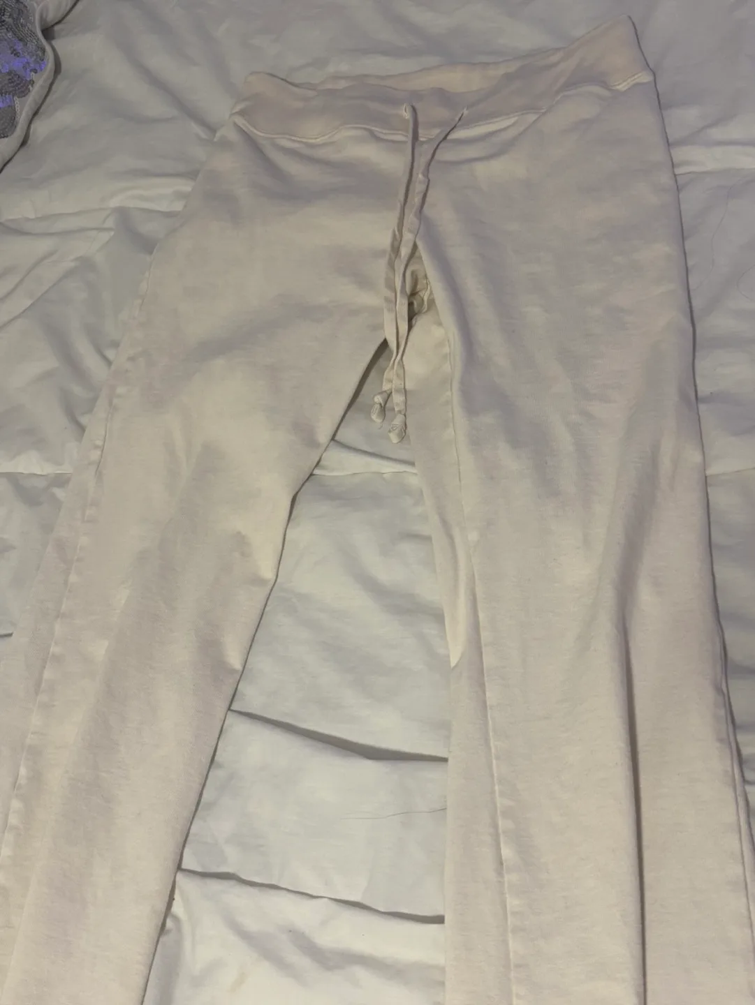 Brandy Melville White Sweatpants image indicator(2)