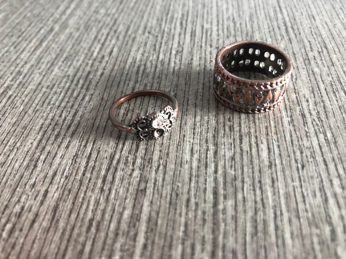 Set of 4 Silver Rings image indicator(2)