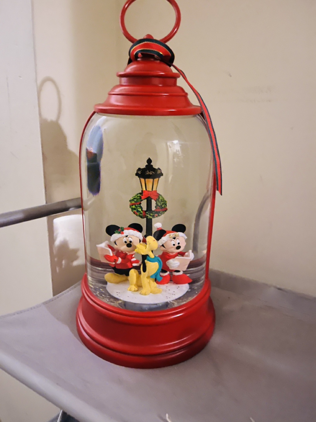 Disney Mickey & Minnie & Pluto Christmas Snow Globe