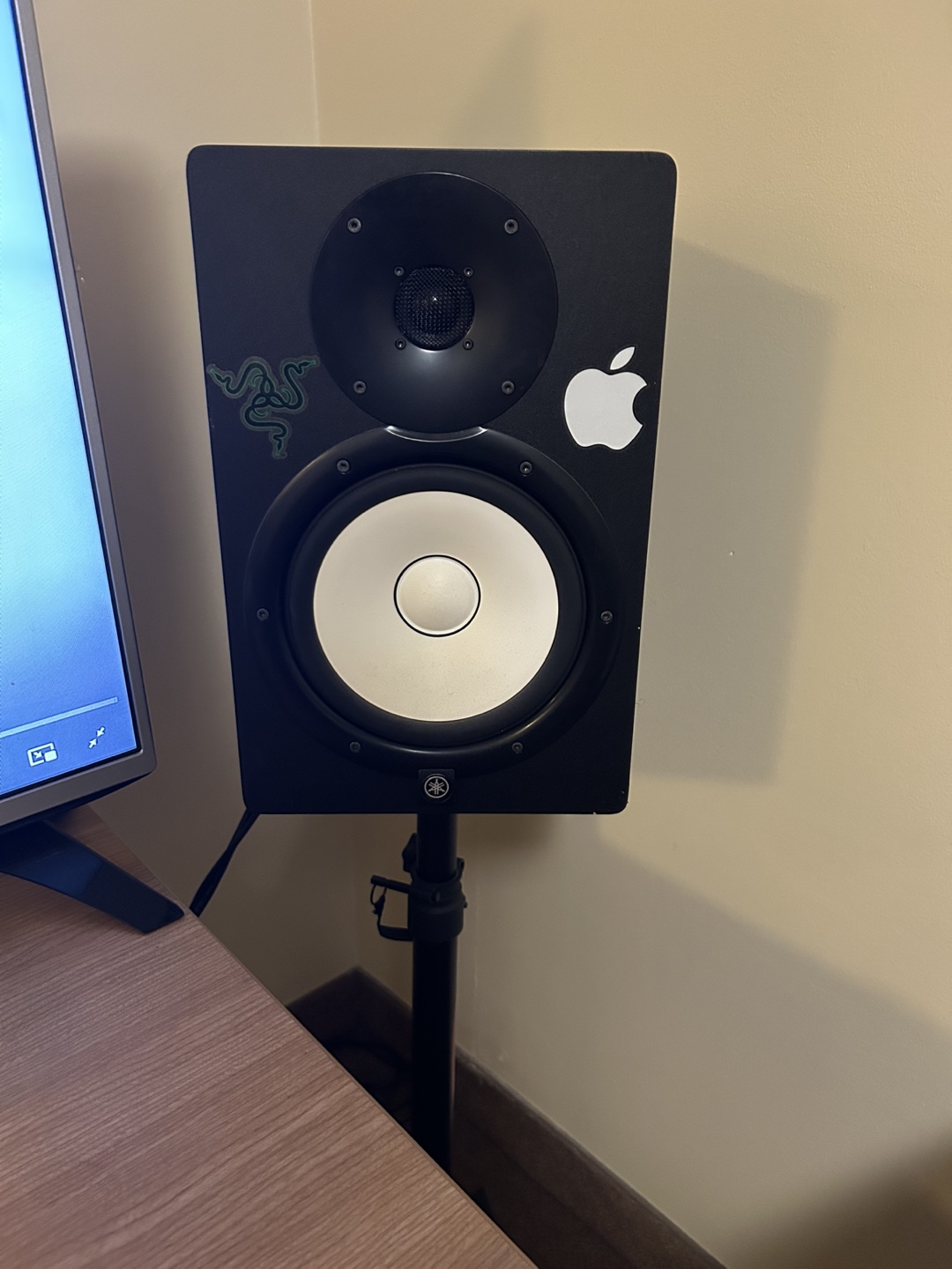Yamaha HS8 Studio Monitors (Pair) - Excellent Condition