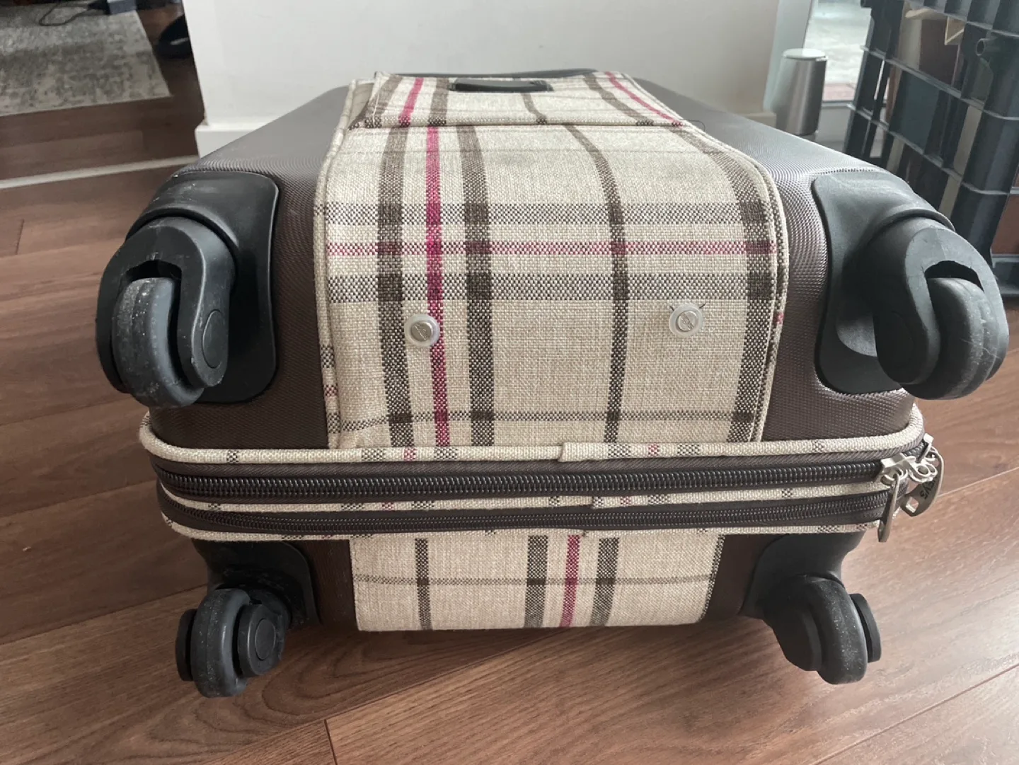 Heys carry on image indicator(5)