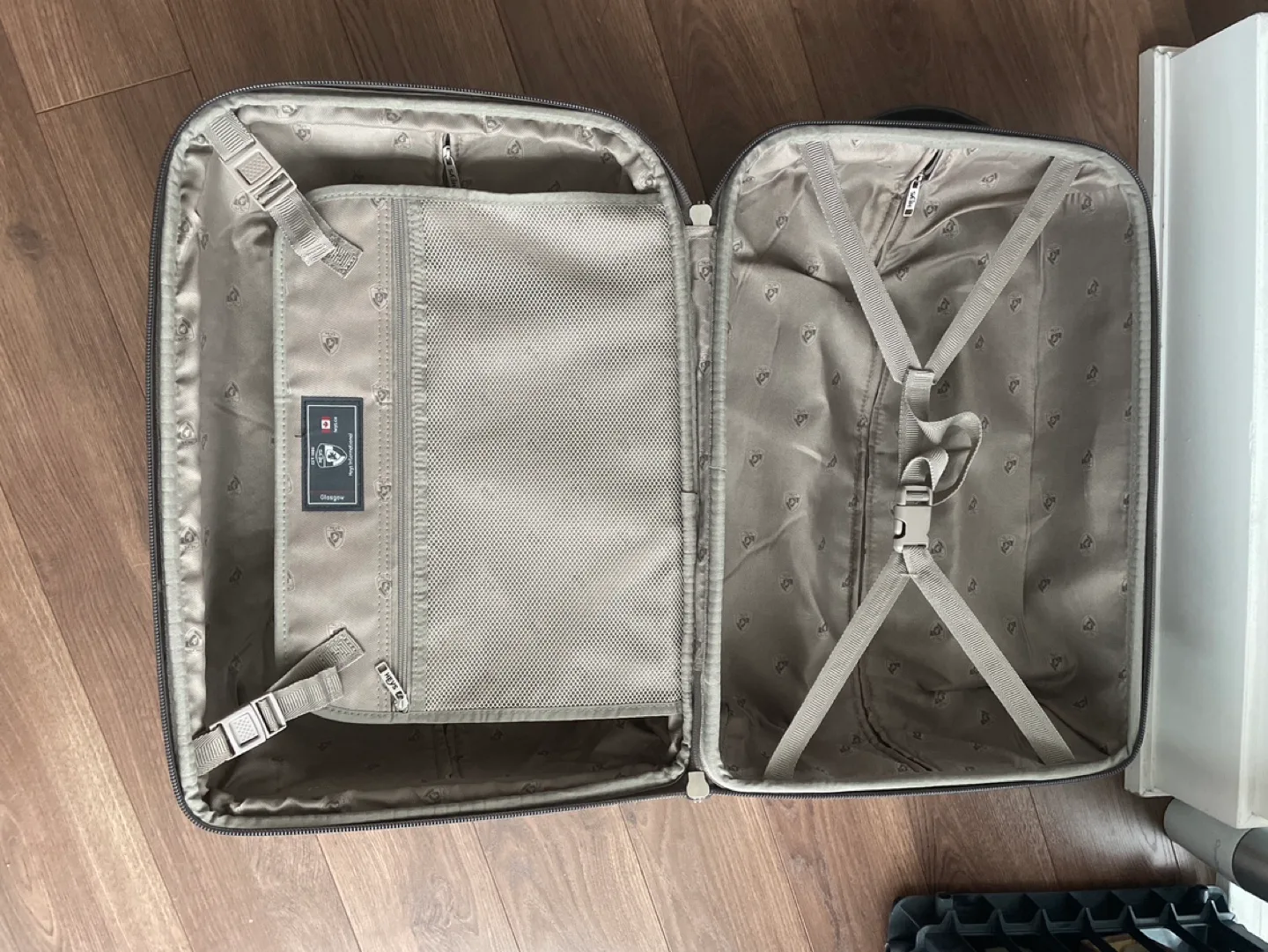 Heys carry on image indicator(3)