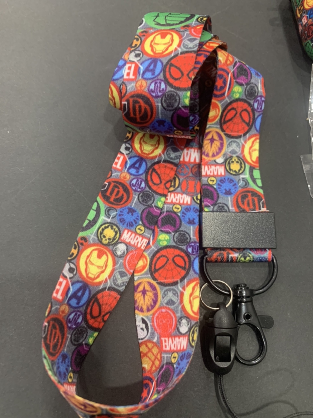 Marvel Airpod Case, Keychain and Lanyard - photo 3