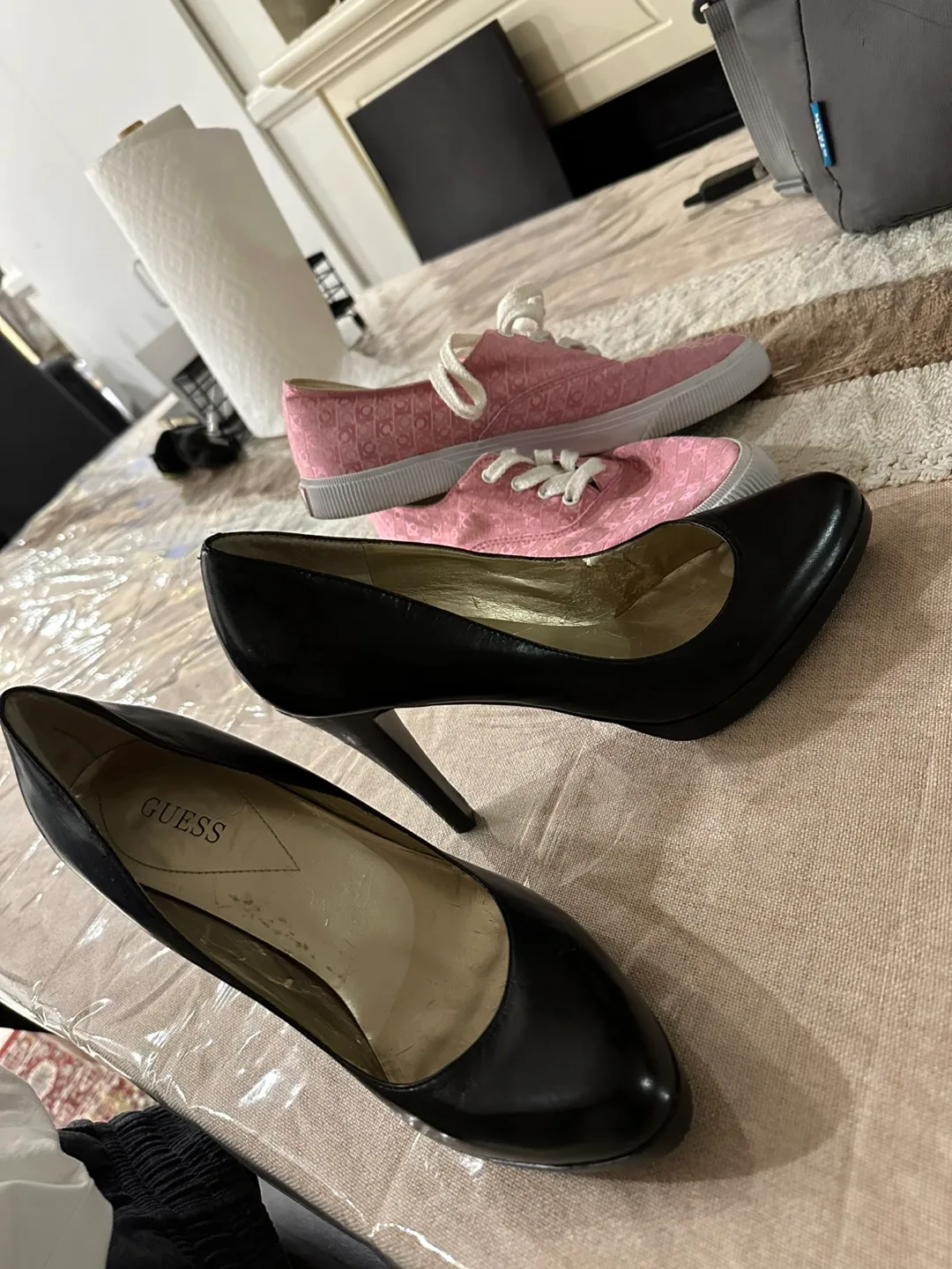 Black Guess High Heel                #Freecycle image indicator(3)