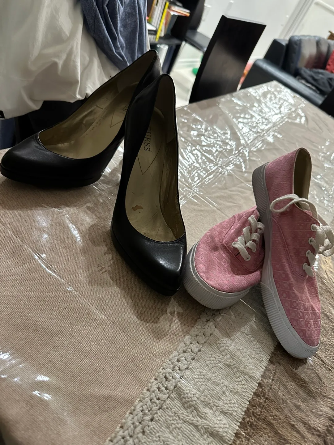 Black Guess High Heel                #Freecycle image indicator(4)