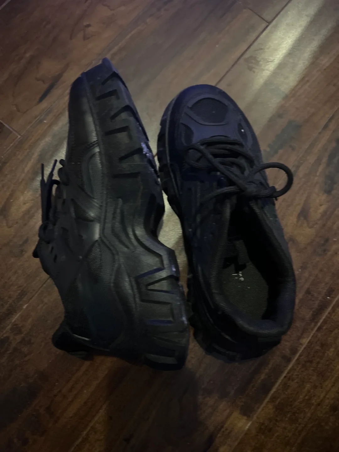 Black Platform Sneakers image indicator(2)