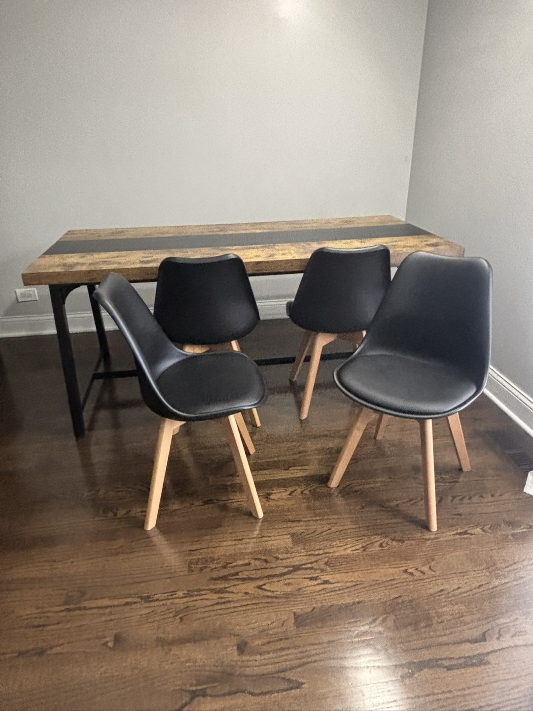 Dining Table and Chairs Set - photo 5