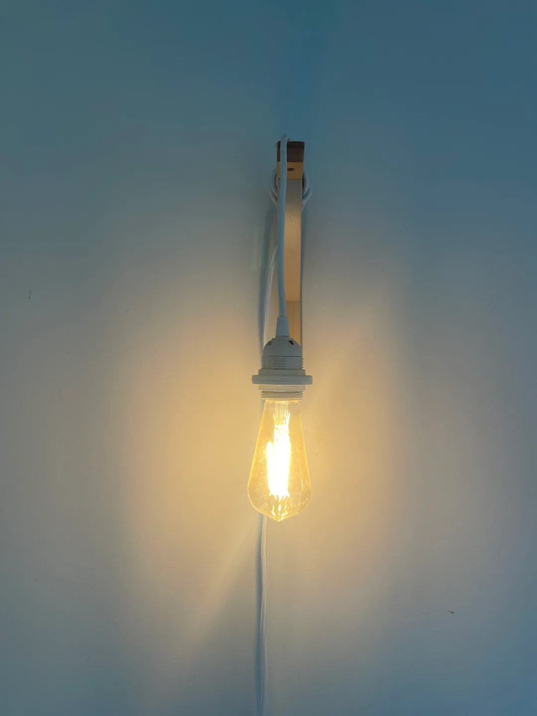 IKEA Bracket and Light Cable + Bulb image indicator(5)