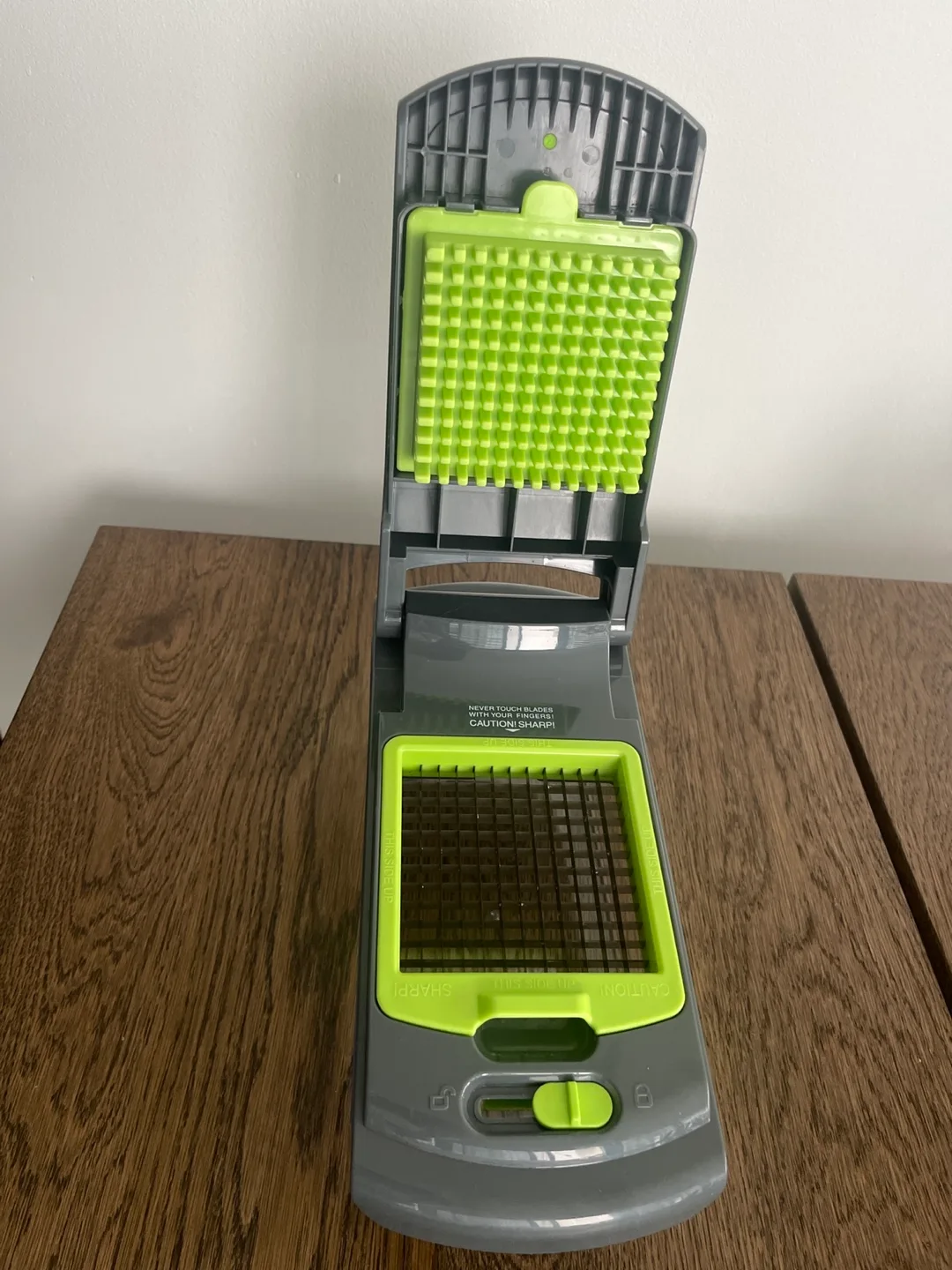 Fullstar 4-in-1 Onion Chopper image indicator(2)