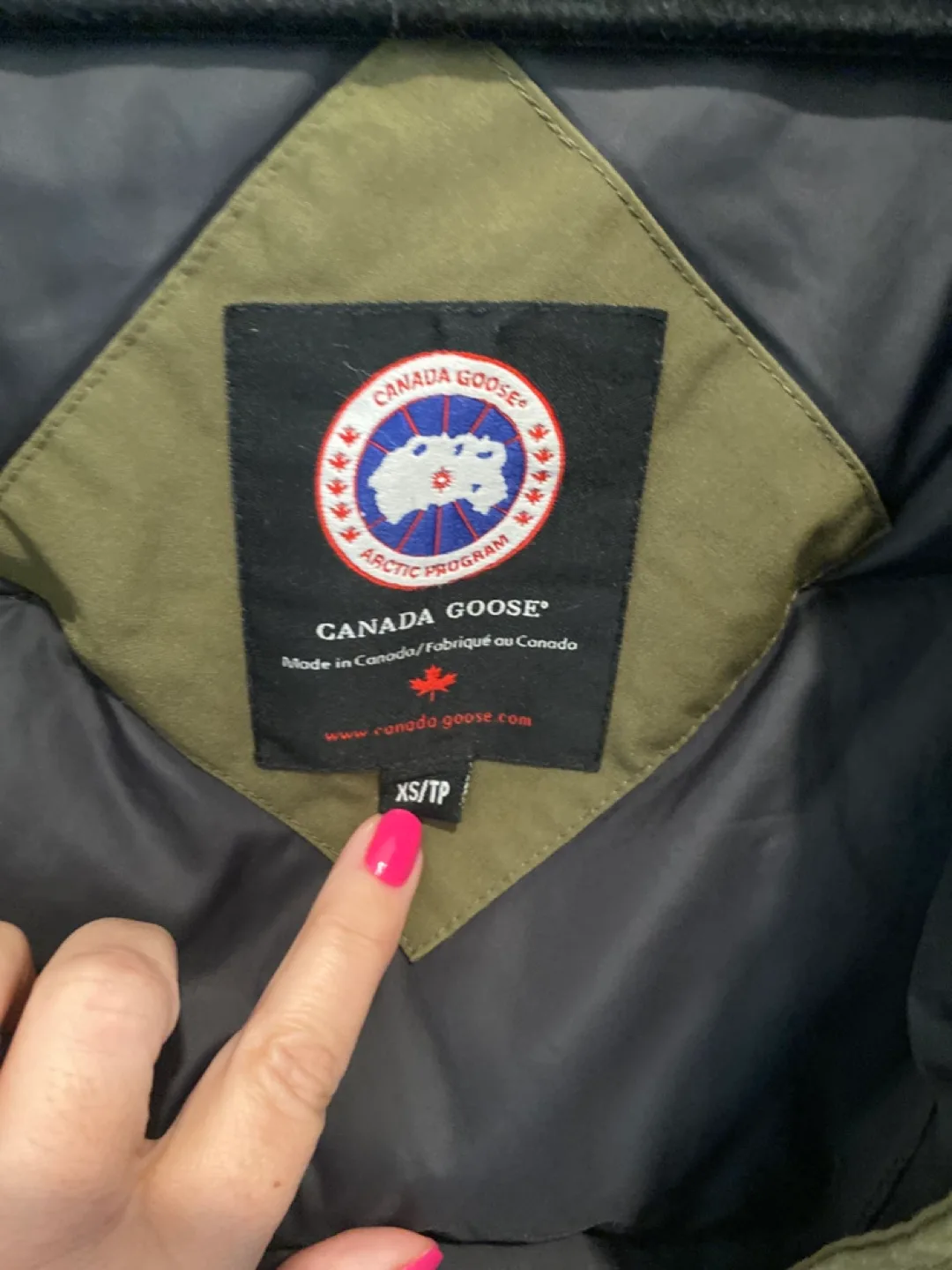 Canada Goose Bomber Jacket image indicator(6)
