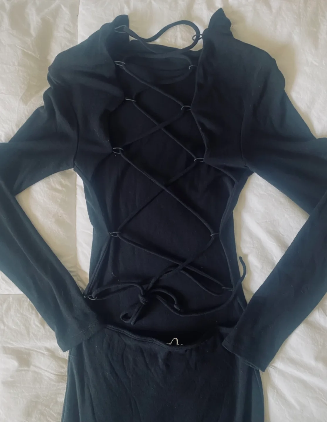 Black Lace Up Back Long Sleeve Dress image indicator(2)