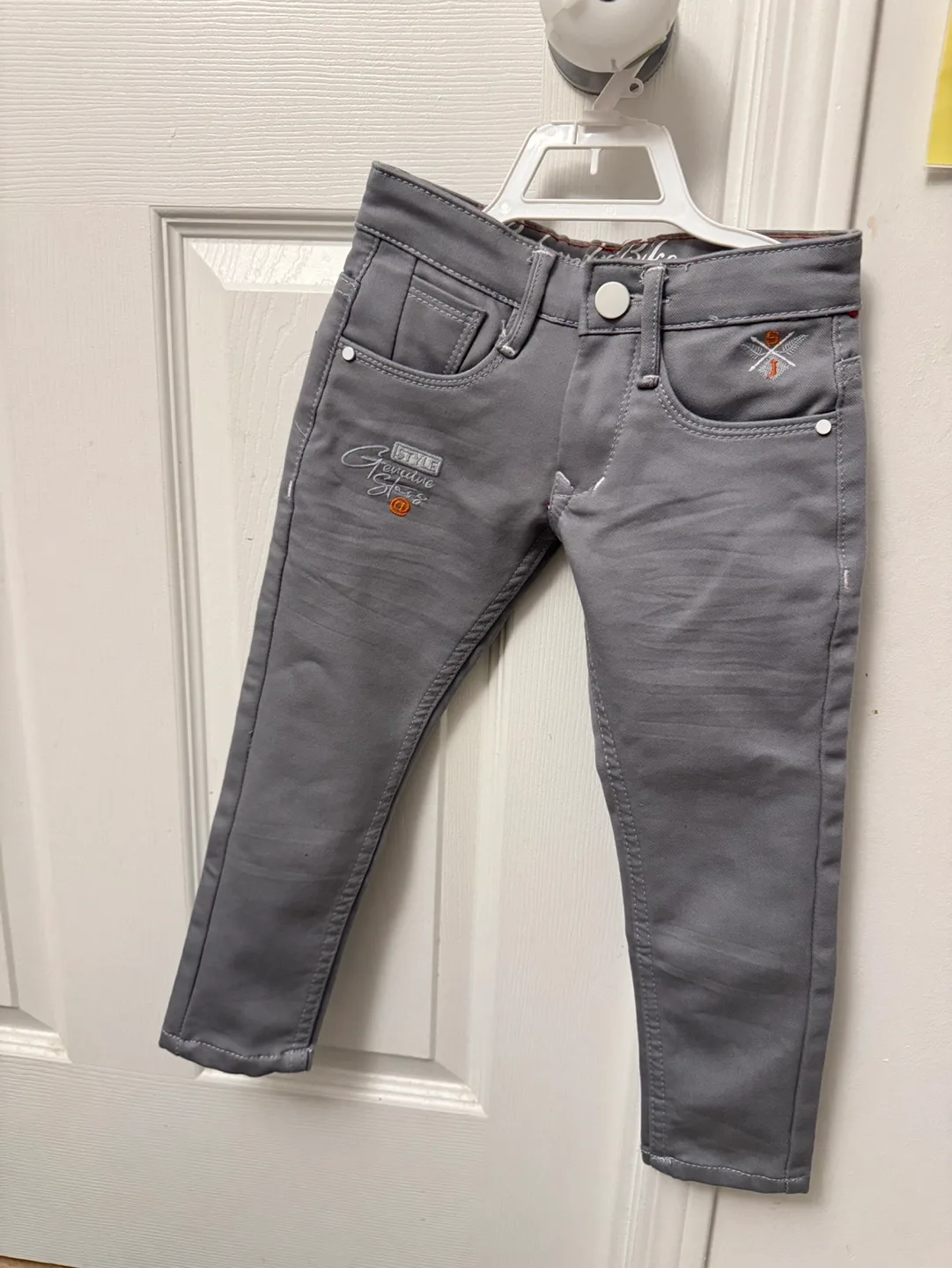 Boys Grey Skinny Jeans Size 2 thumbnail