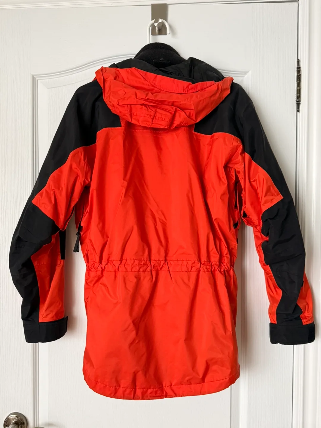 North Face Womens Gore-Tex Jacket image indicator(3)