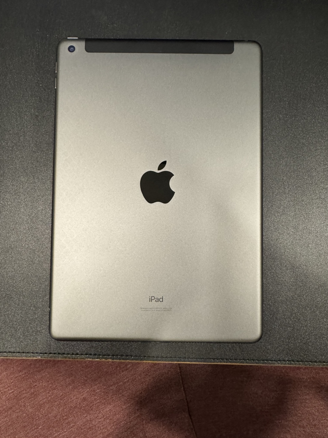 iPad 7th Generation Wifi Cellular Space Grey 32GB - photo 3
