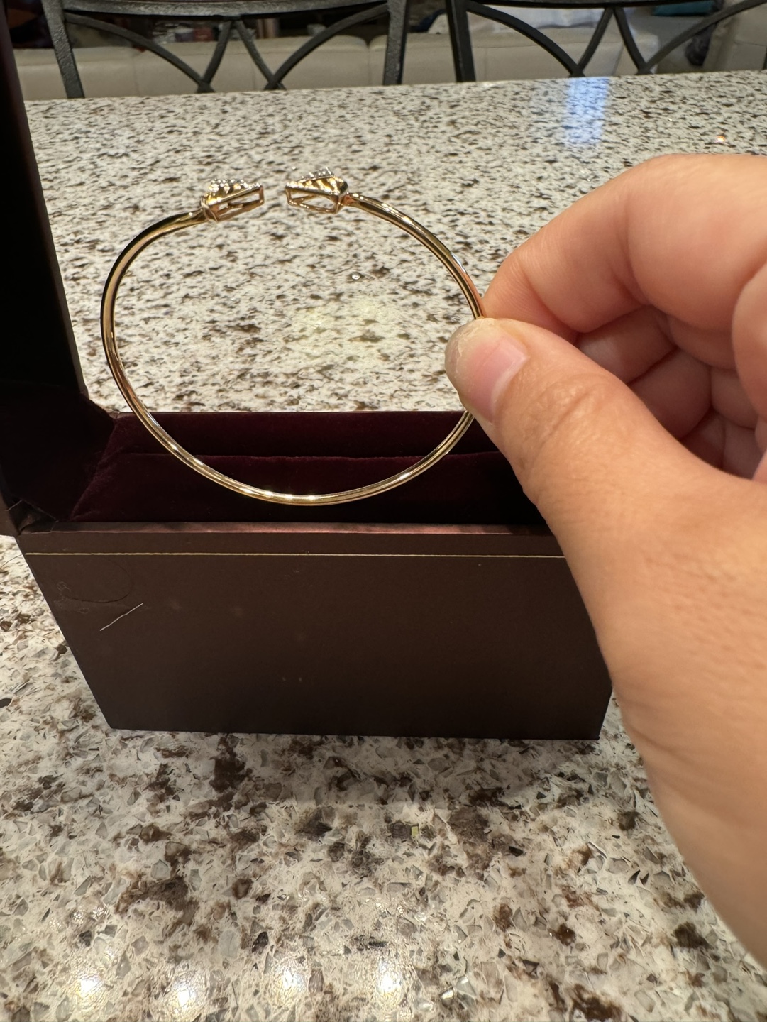 Brand New 14KT Yellow Gold Chic Diamond Bangle - photo 5