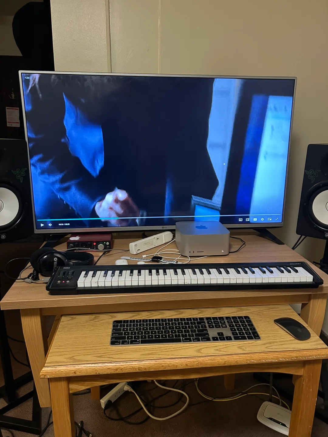 Korg Microkey Midi Controller thumbnail