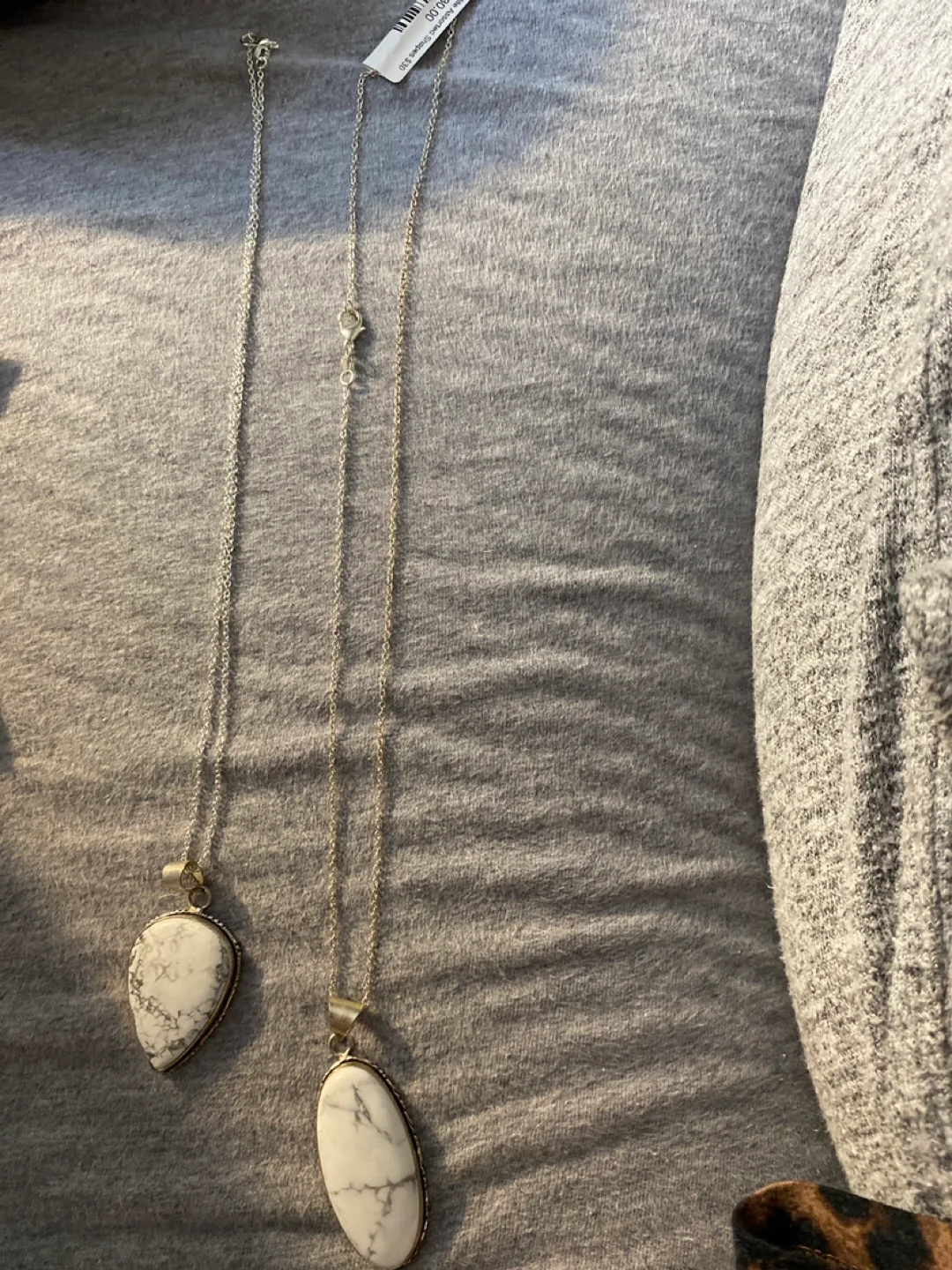 Howlite Stone Necklace image indicator(3)