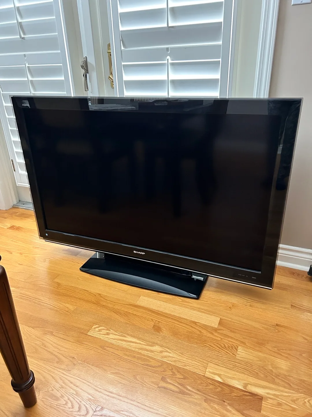 Sharp Aquos LCD TV thumbnail