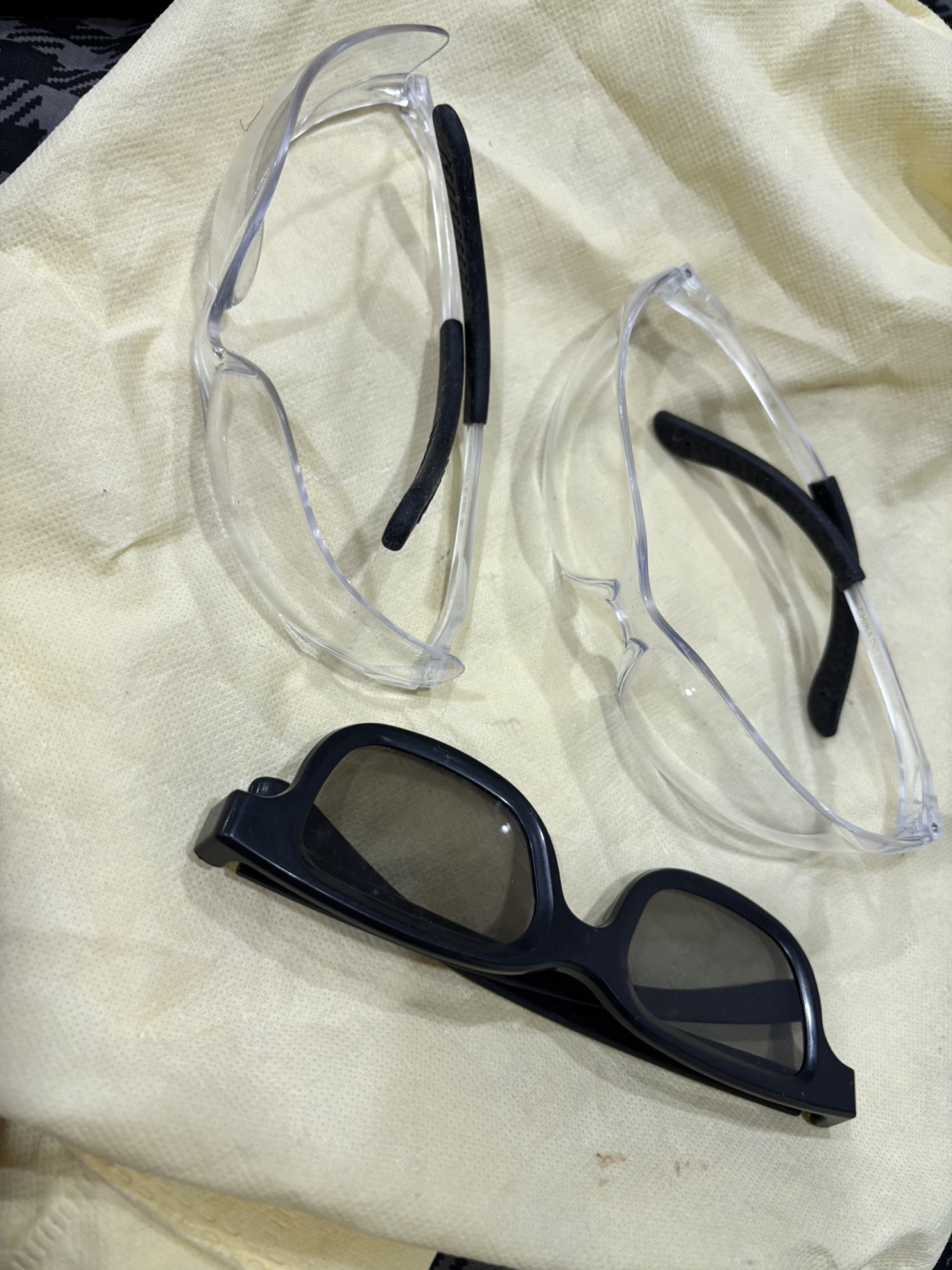 Safety glasses and 3D Glasses #freecycle