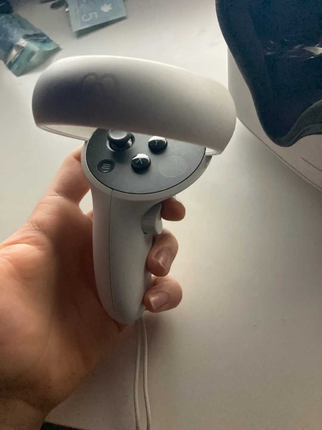 Meta Quest 2 VR Headset and Controllers image indicator(3)