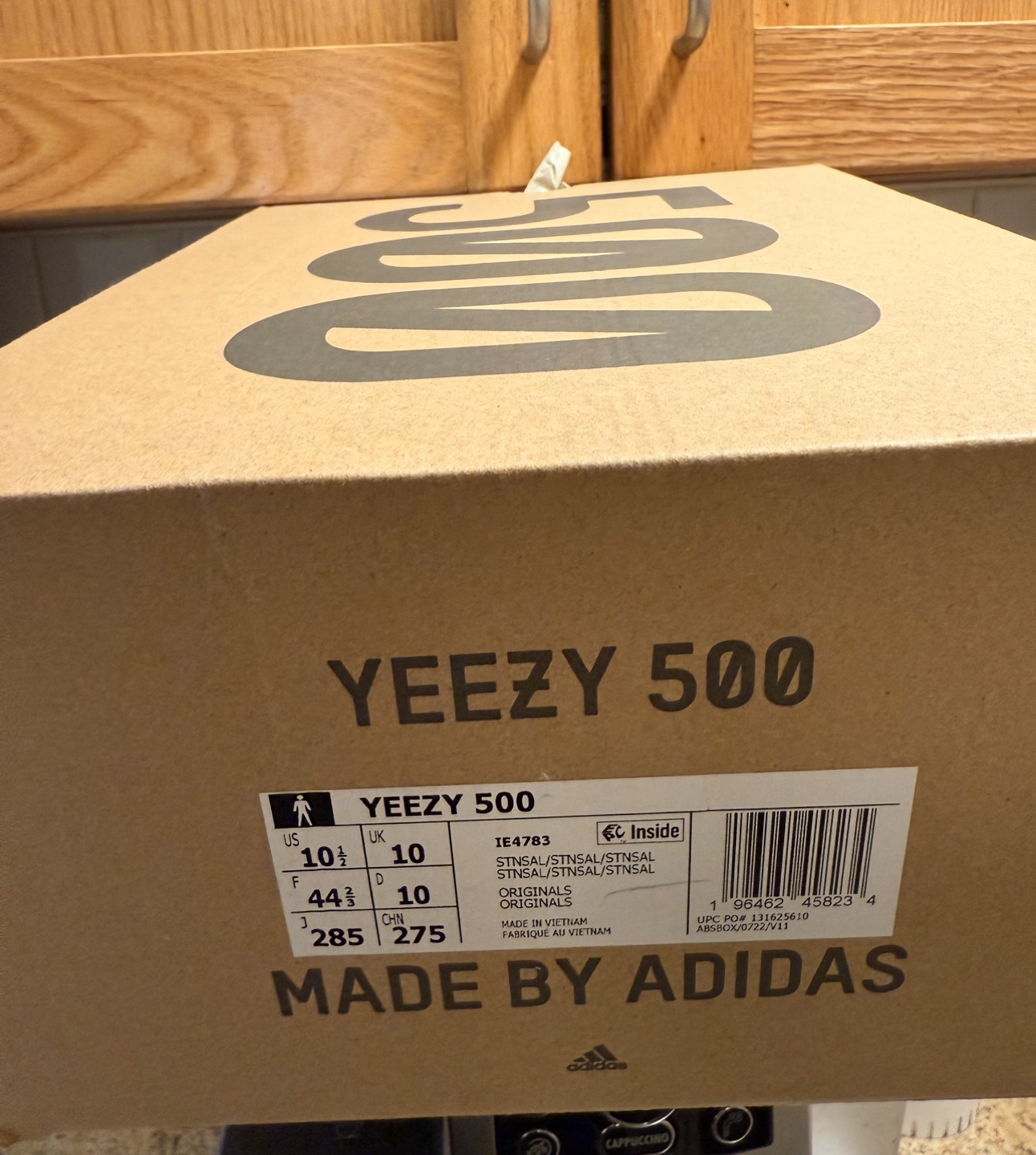 Adidas Yeezy 500 size 10.5 - photo 3