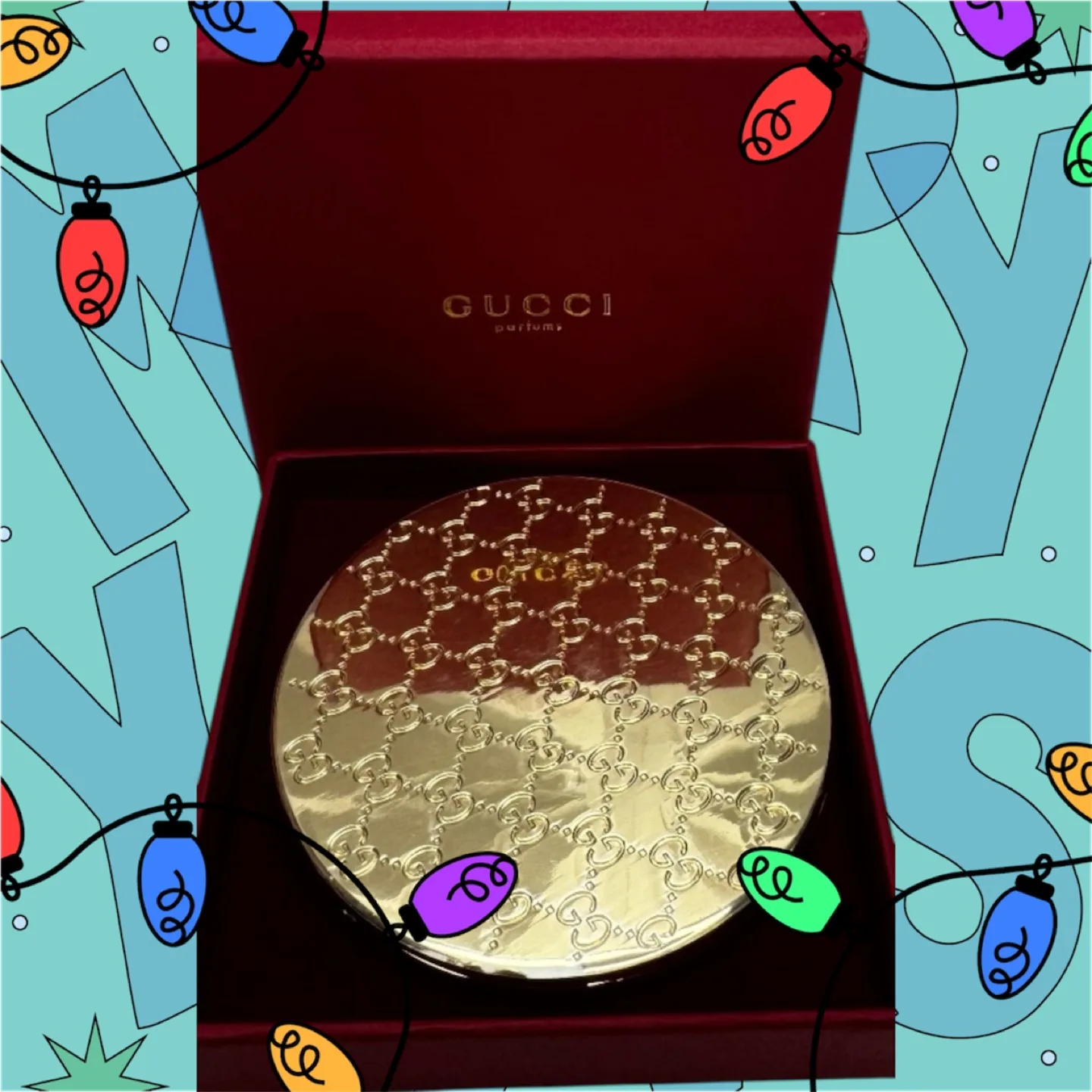 Gucci Compact Mirror image indicator(2)