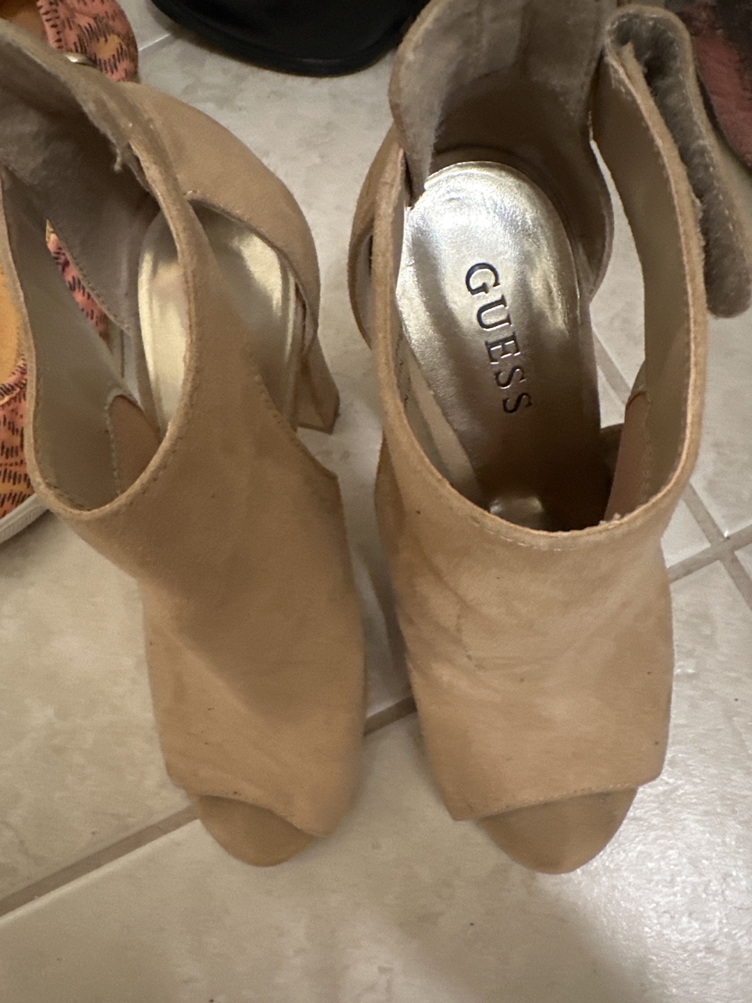 #freecycle GUESS Suede Heels