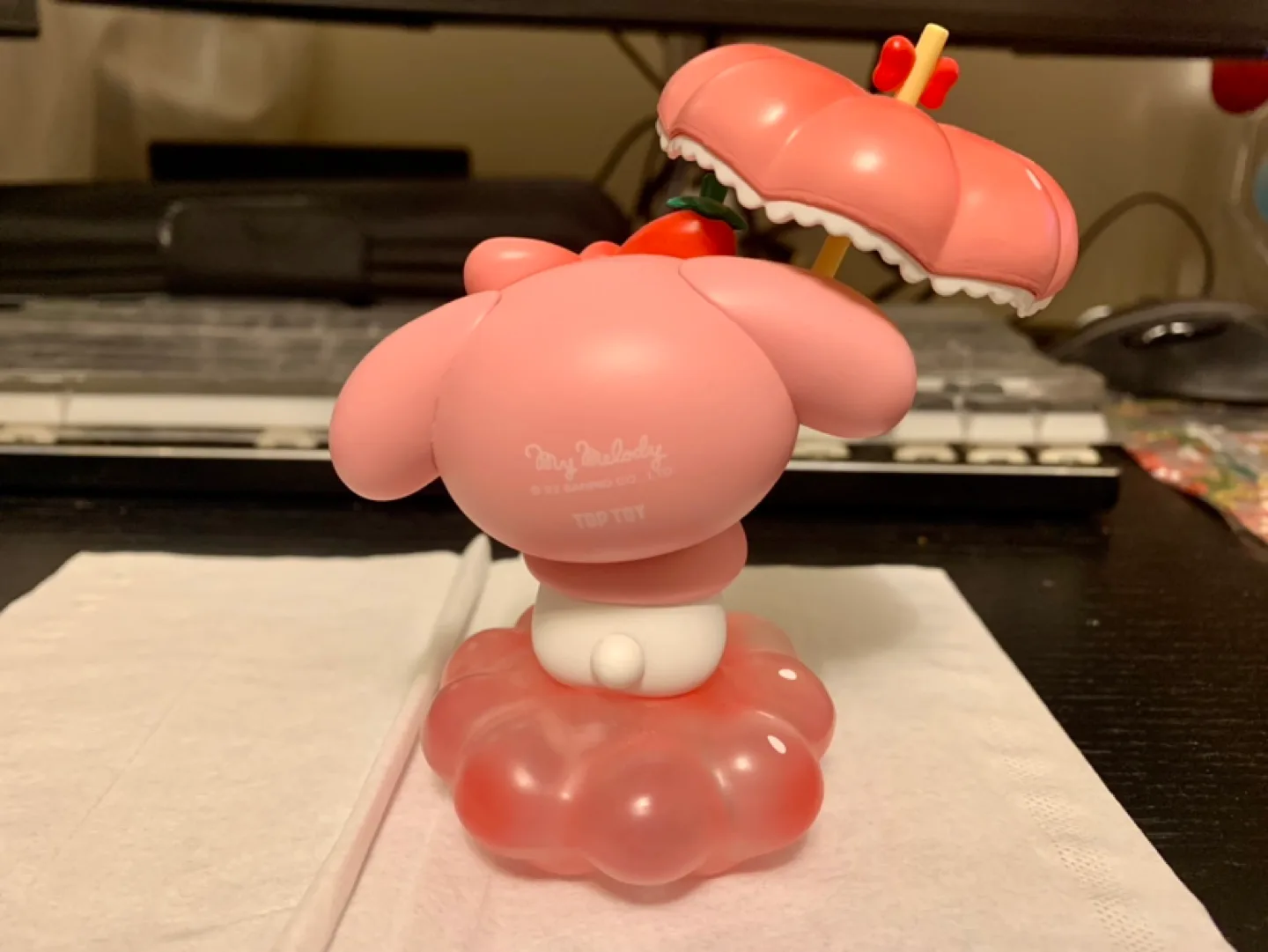 My Melody Strawberry Figure with Umbrella image indicator(2)