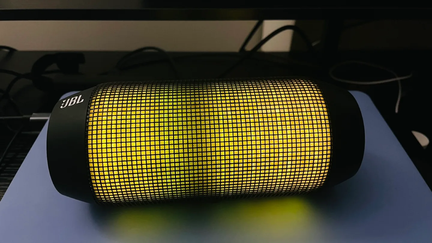 JBL Pulse Portable Bluetooth Speaker image indicator(2)