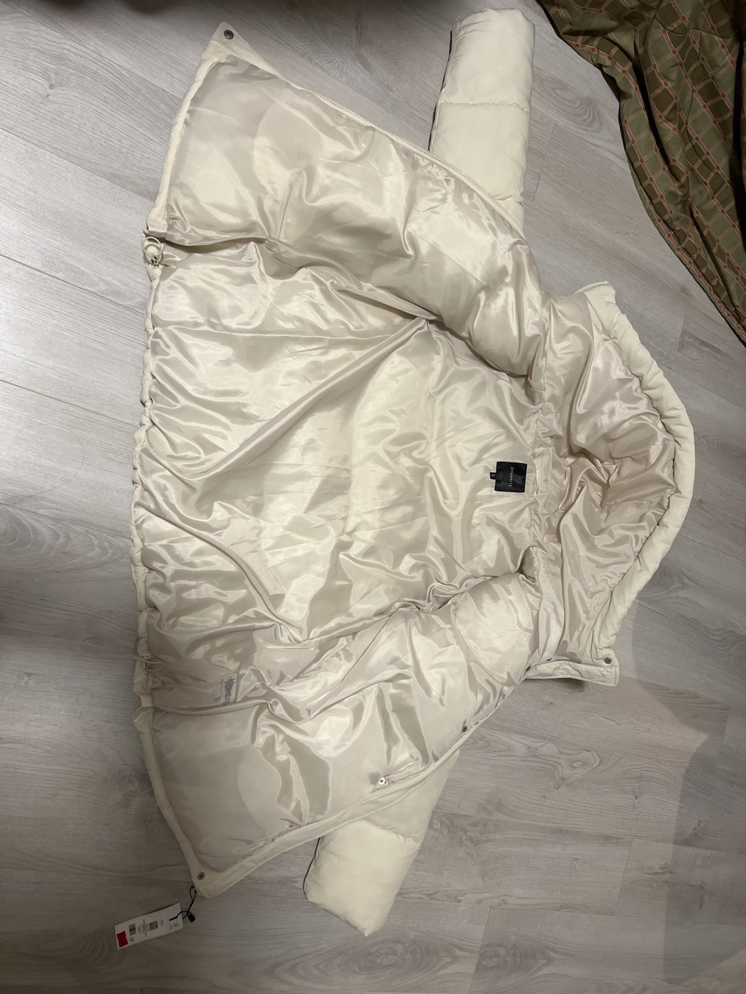 Dynamite mixed media puffer rainy day, puffer white jacket - photo 3