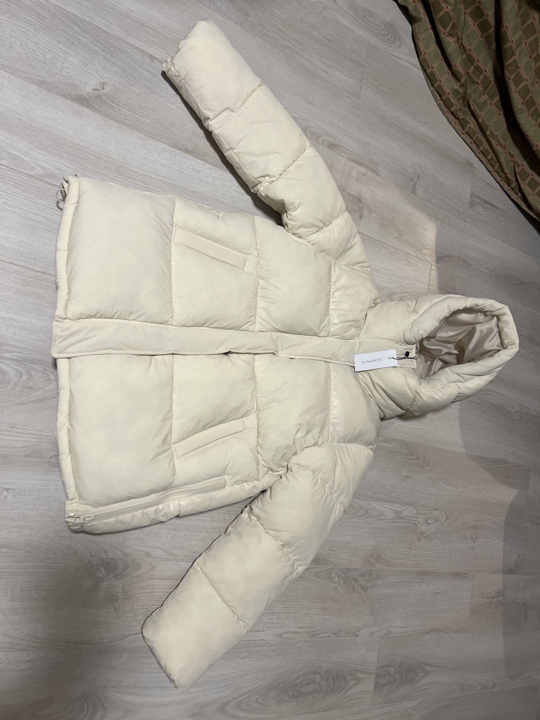 Dynamite mixed media puffer rainy day, puffer white jacket