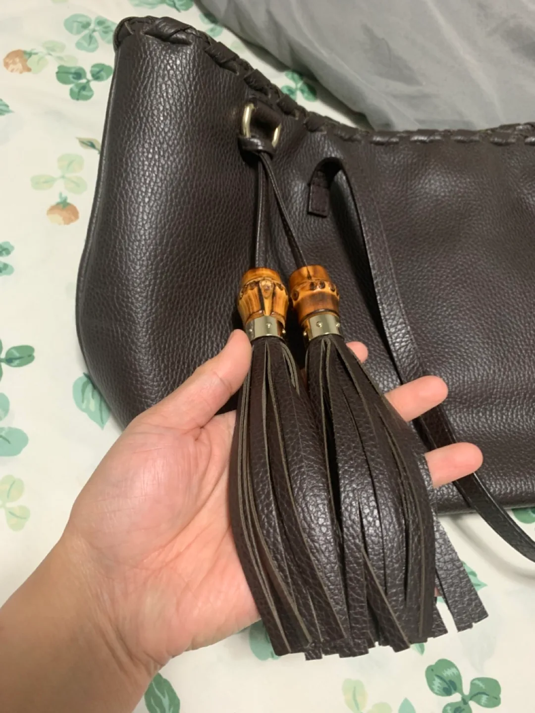 Gucci Leather Tote Bag image indicator(9)