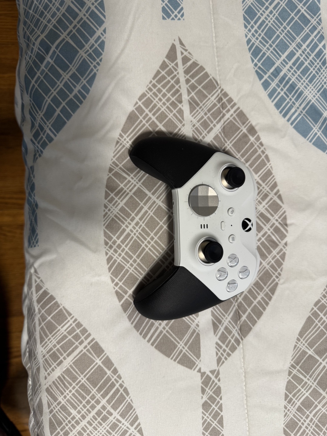Xbox Elite Wireless Controller 2 - photo 5