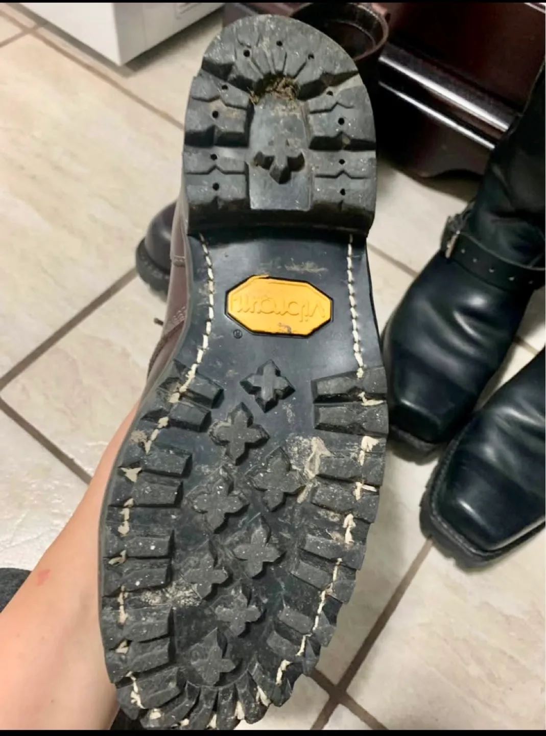 Men’s Daytons boots image indicator(5)