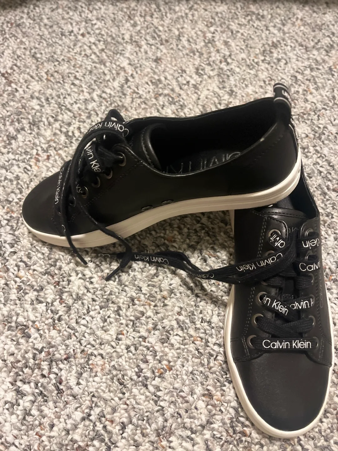 Calvin Klein Women's Black Sneakers Size 7 image indicator(2)