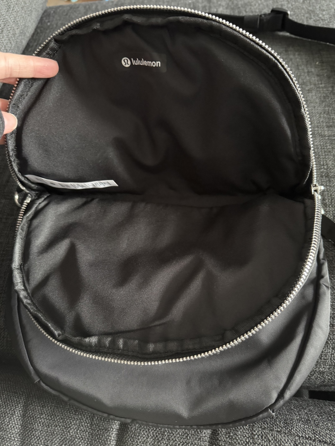 Lululemon all night festival bag 5L - photo 3